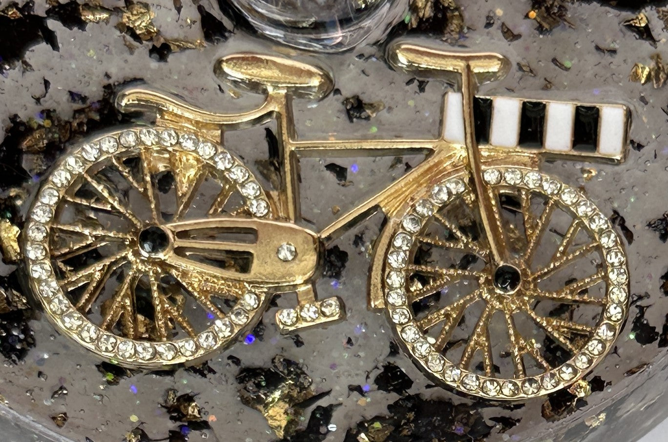 0051 Wine glass rhinestone bicycle in black/gold