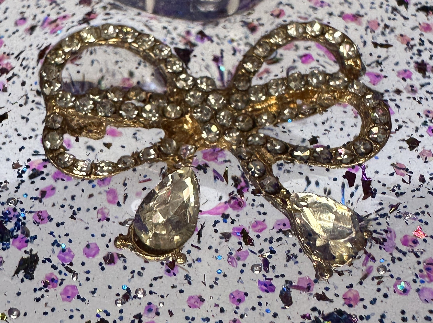 0021 Wine glass 0021 bow in purple