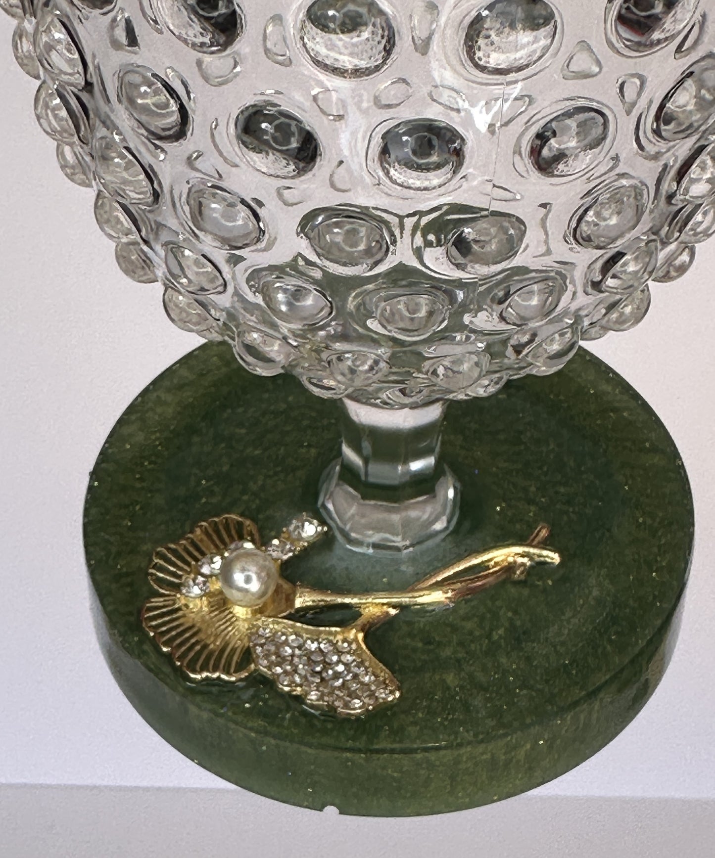 0050 Water glass gold rhinestone ginkgo leaf in green
